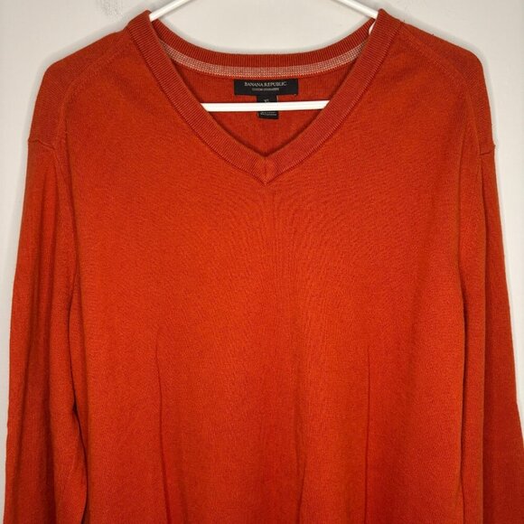 BANANA REPUBLIC V-Neck Sweater Mens XL Orange Cashmere Blend - Picture 1 of 4